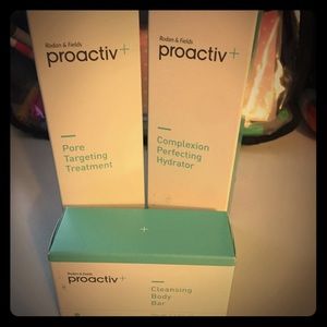 Proactiv full size products - sealed in box!